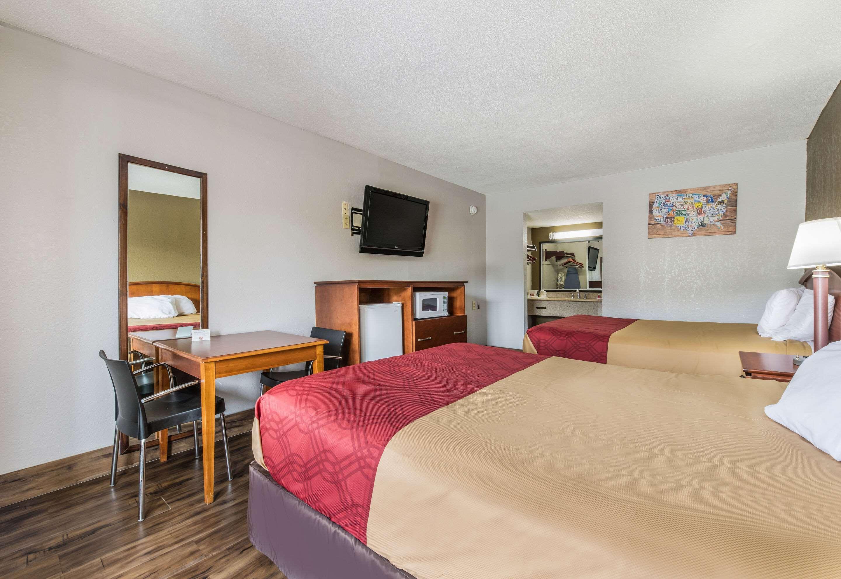Hotel Econo